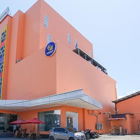 Hotel Royal Manado Luaran gambar