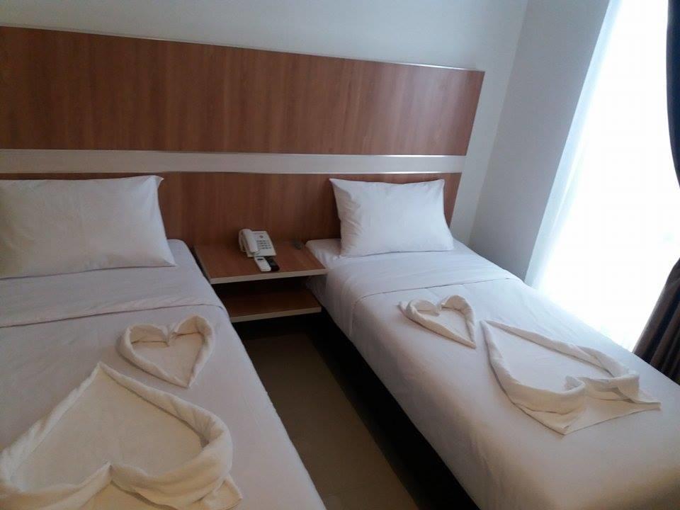 Hotel Royal Manado Luaran gambar