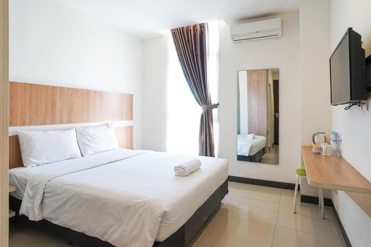 Hotel Royal Manado Luaran gambar